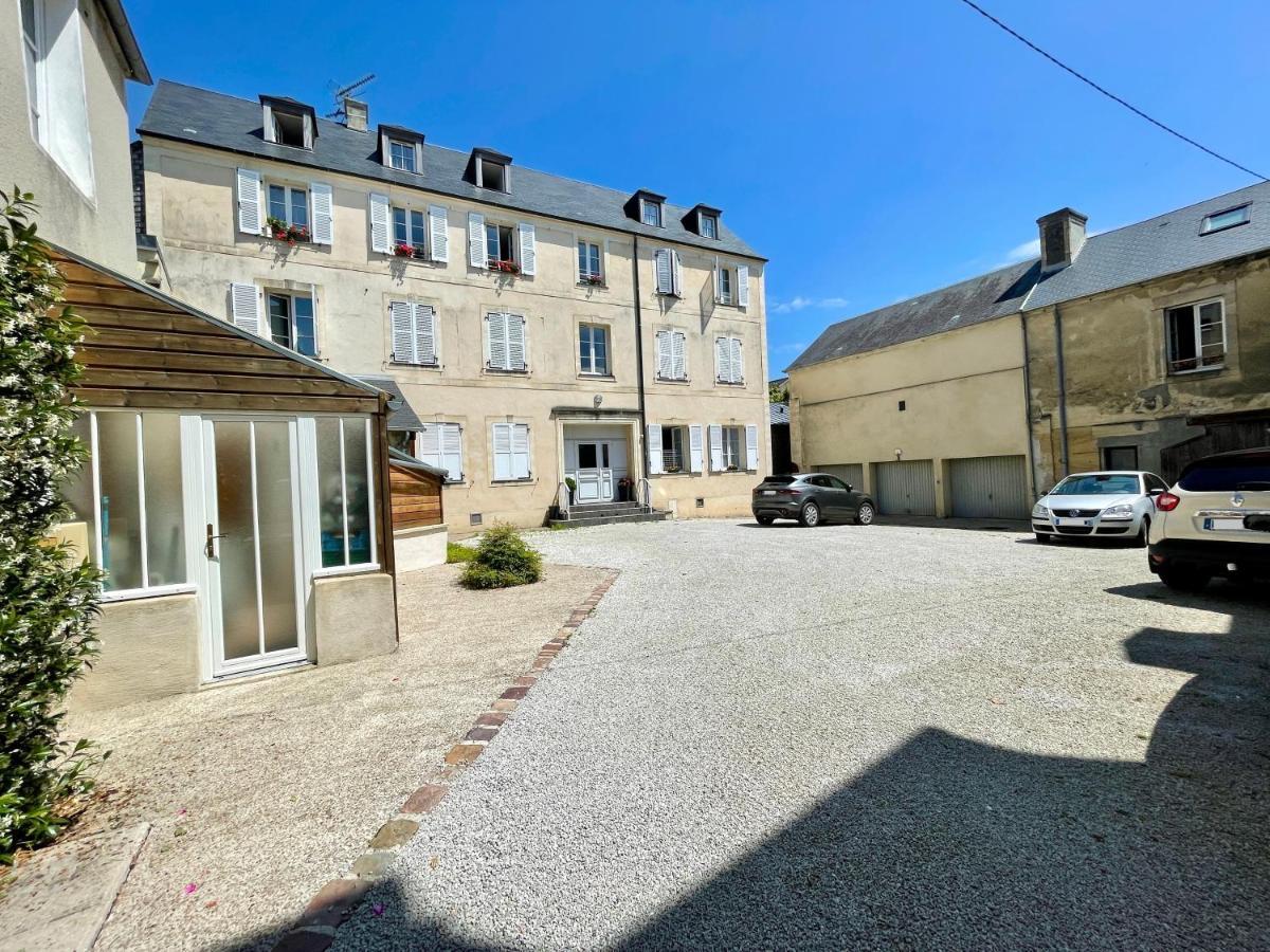 Le Boheme Apartment *